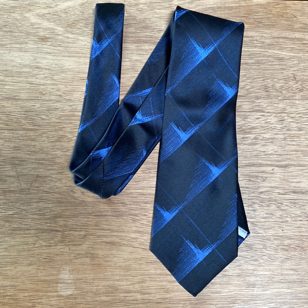 Pierre Cardin blue silk tie